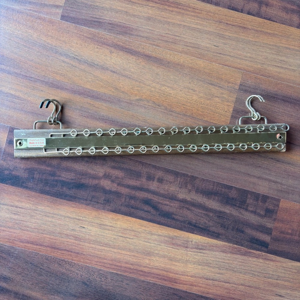 Vintage‎ Crafted with Pride Wood Brass Tie Belt Rack Wall Mount Made in USA